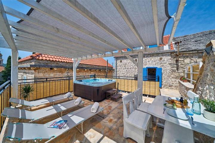 Ferienhaus mit privatem Whirlpool in Šolta (Split-Dalmatien), Solta