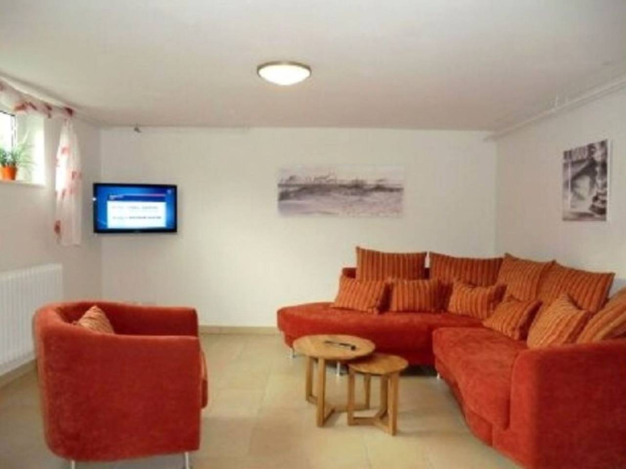 Ferienhaus in Wyk mit Schwimmbecken in Wyk auf Föhr (Stadt), Wyk auf Föhr