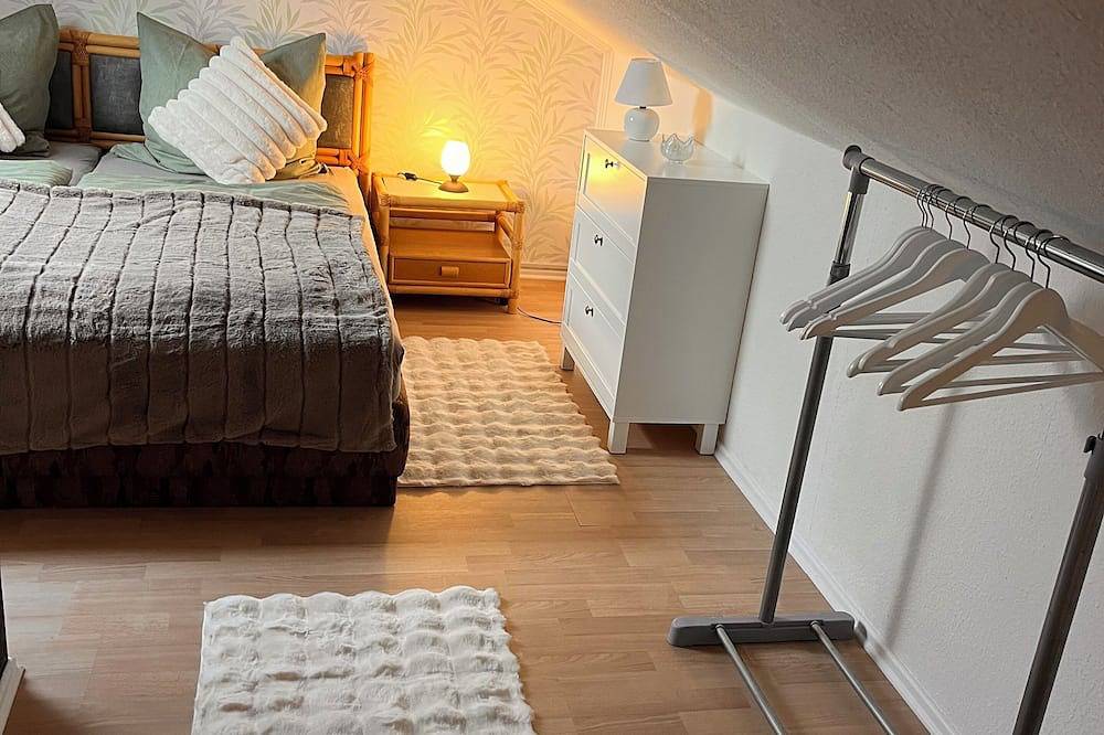 Ganze Wohnung, Liebevoll hergerichtete Maisonette Ferienwohnung, Natur & Weihnachtsmarkt Goslar in Wolfshagen, Langelsheim