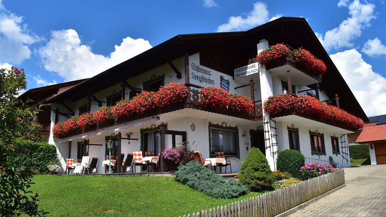 Ganze Ferienwohnung, Ferienwohnung für 4 Personen (60 m²) in Bad Bayersoien in Bad Bayersoien, Romantische Straße