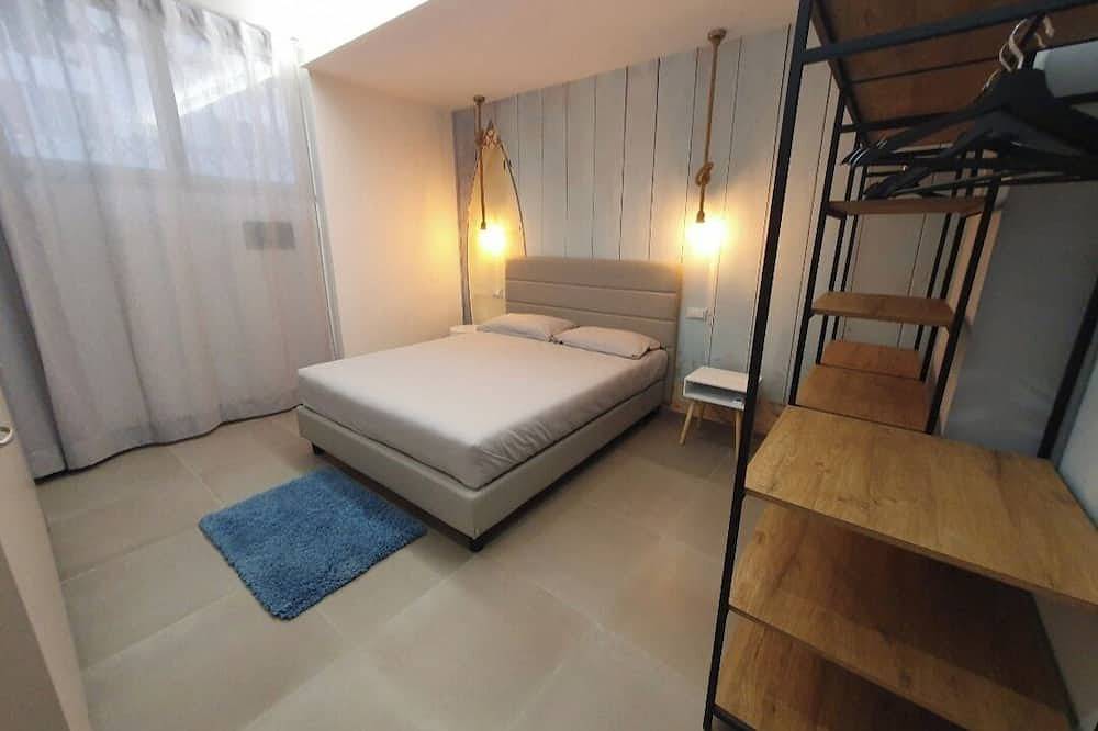 Apartamento entero, Scirocco Apartment - Playa degli Angeli 200 mt from the sea in Gabicce Mare, Pesaro-Urbino