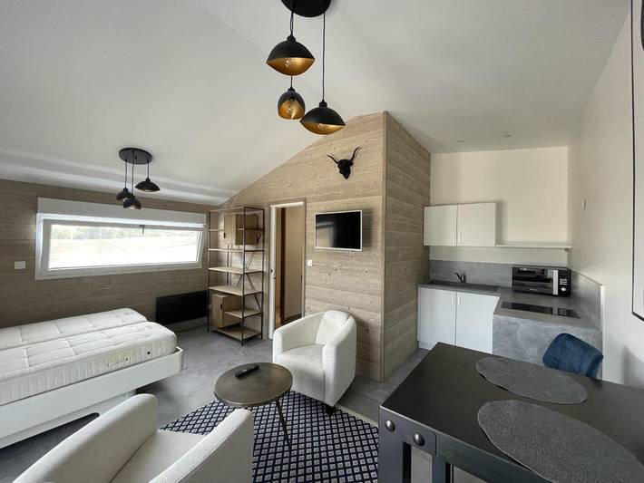 Gîte pour 2 personnes, avec terrasse et vue à Les Attaques - 3