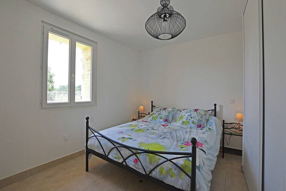 Schöne Villa mit privatem Pool im Gard in Saint-Laurent-de-Carnols, Nimes und Umgebung