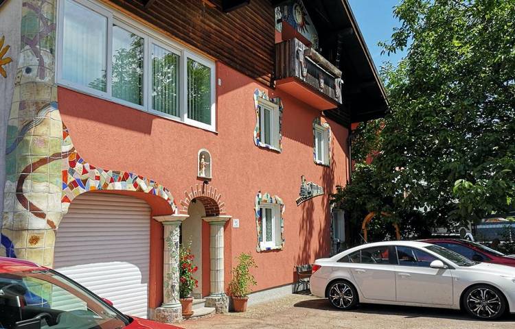 Ferienwohnung für 6 Personen, mit Balkon und Terrasse sowie Seeblick in Sankt Lorenz