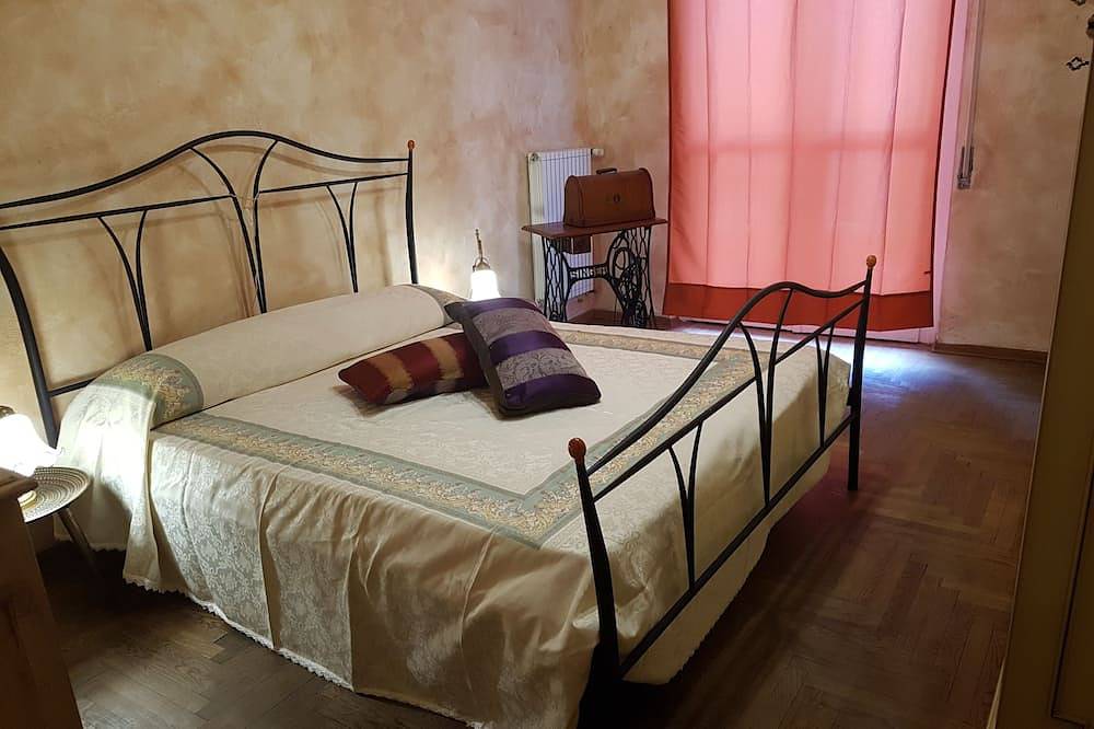 Apartamento entero, Casa Marisa Citra 00902-lt0154 Appartamento Vicino al Mare e dal Centro Storico in Albenga, Riviera di Ponente
