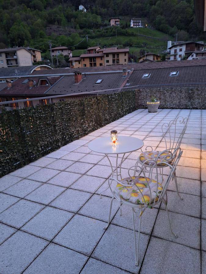 Gîte pour 2 personnes, avec vue et terrasse à San Pellegrino Terme - 2