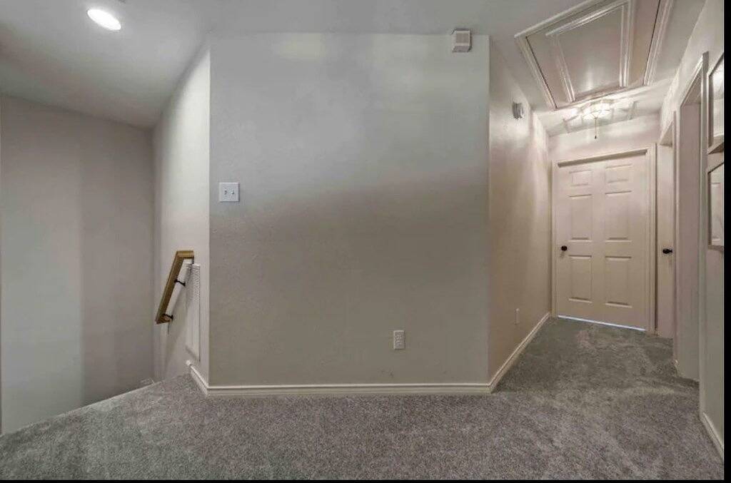 Home away from home with big private fenced backyard in Irving, Dallas County