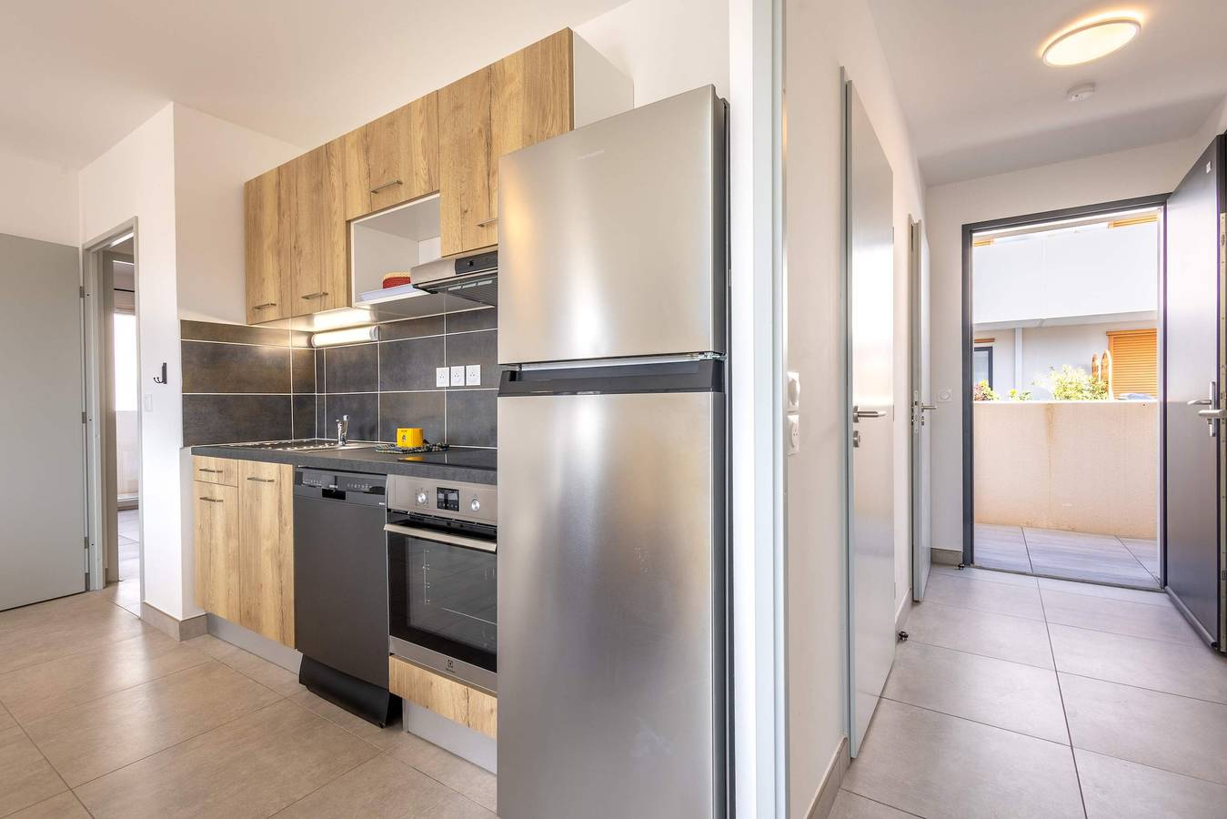 Appartement entier, Spacious Apartment Near the Sea in Sérignan, Côte méditerranéenne (France)
