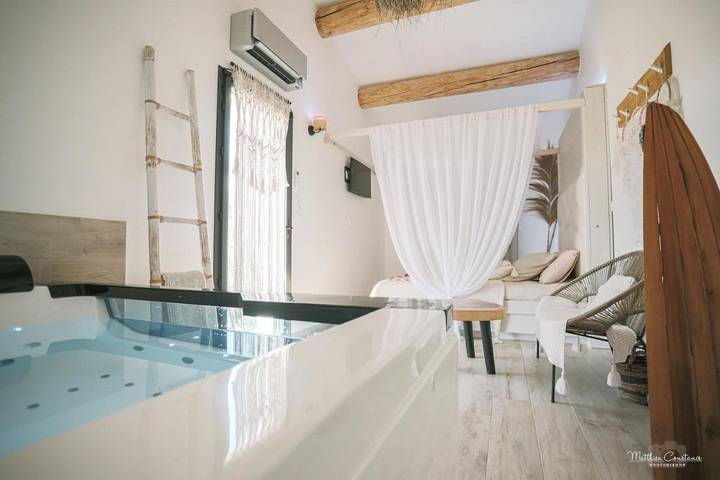 Location de vacances pour 2 personnes, avec jacuzzi à Cuges-les-Pins - 4