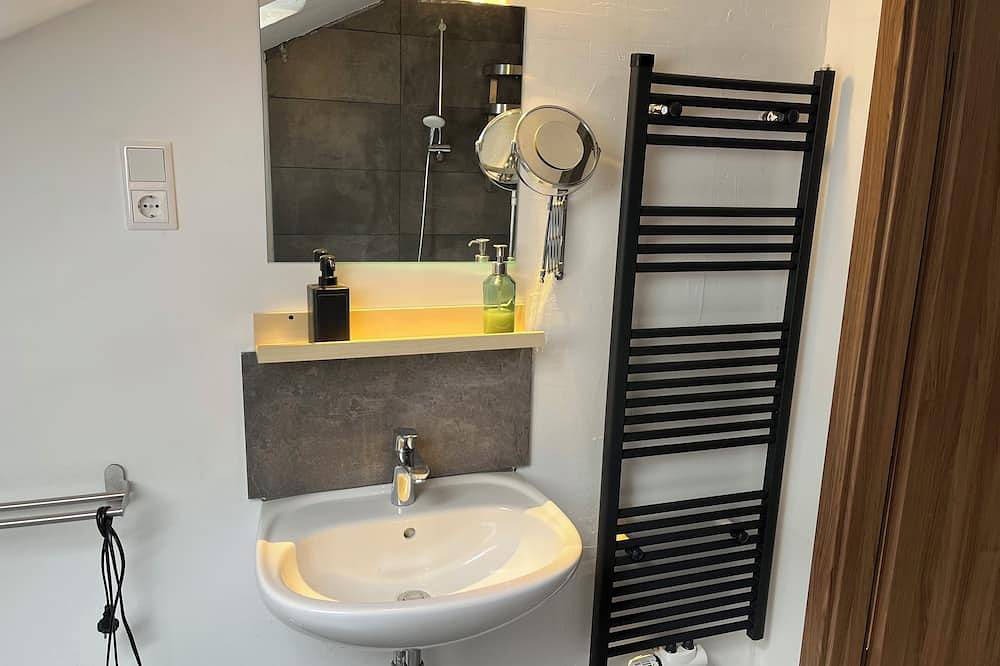 Ganze Wohnung, Gemütliche Ferienwohnung ruhiger Lage in Spangenberg, Schwalm-Eder-Kreis