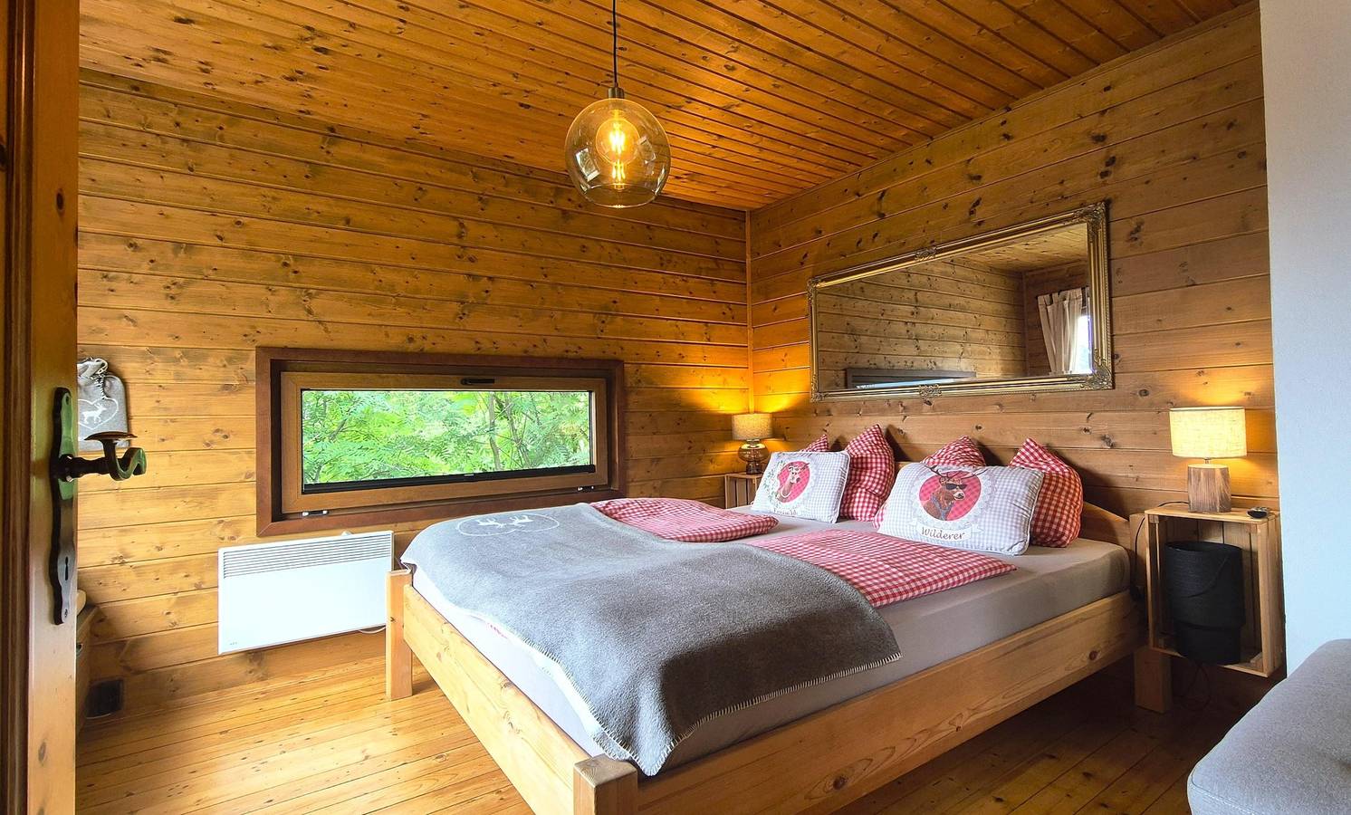 Ganze Ferienwohnung, * 3 Raum Hütte für bis zu 4 Personen in Wolfsberg, Lavanttaler Alpen