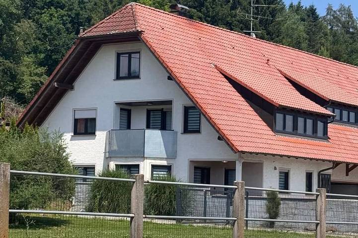 Ferienhaus für 10 Personen, mit Balkon und Garten, mit Haustier - 1