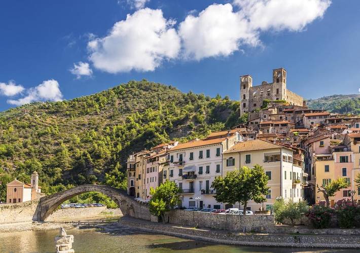 Gîte pour 4 personnes, avec piscine ainsi que jardin et bassin pour enfant à Apricale - 2