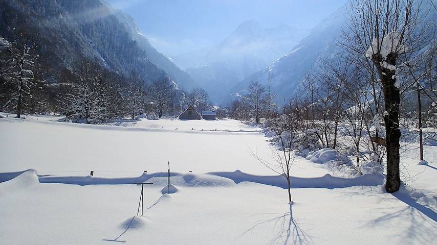 Gîte pour 8 personnes, avec jardin et terrasse à Loudenvielle - 2