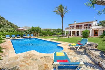 Villa in Pollença, Serra de Tramuntana für 8 