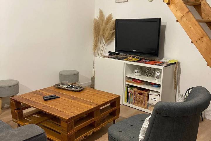 Location de vacances pour 4 personnes, avec Terrasse et Jardin à Soindres