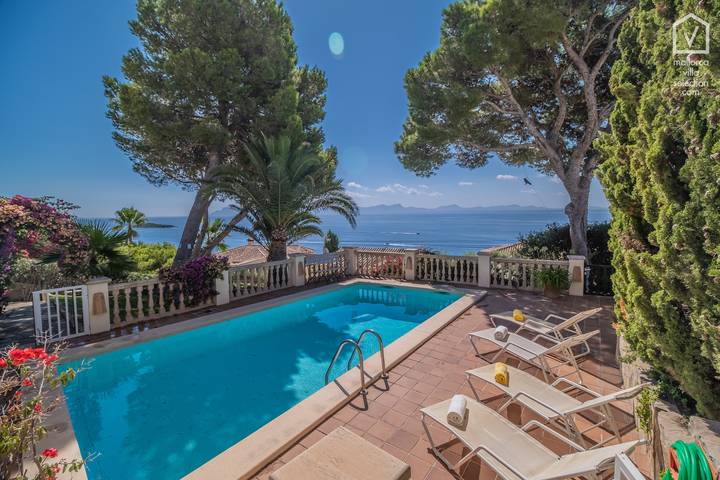 Casa de vacaciones para 6 personas, con vistas al mar además de jardín y terraza - 1