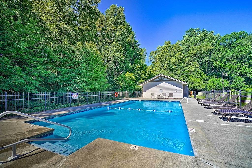 Ganze Wohnung, Cozy Townsend Condo, Resort-Style Amenities! in Tuckaleechee, Blount County