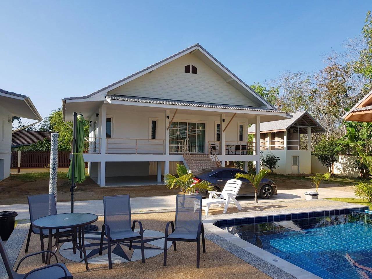 Poolside Bungalows in Khao Lak