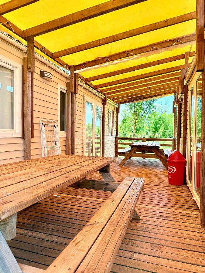 Location de vacances pour 4 personnes, avec Terrasse ainsi que Bassin pour enfant et Piscine à Gignac - 4