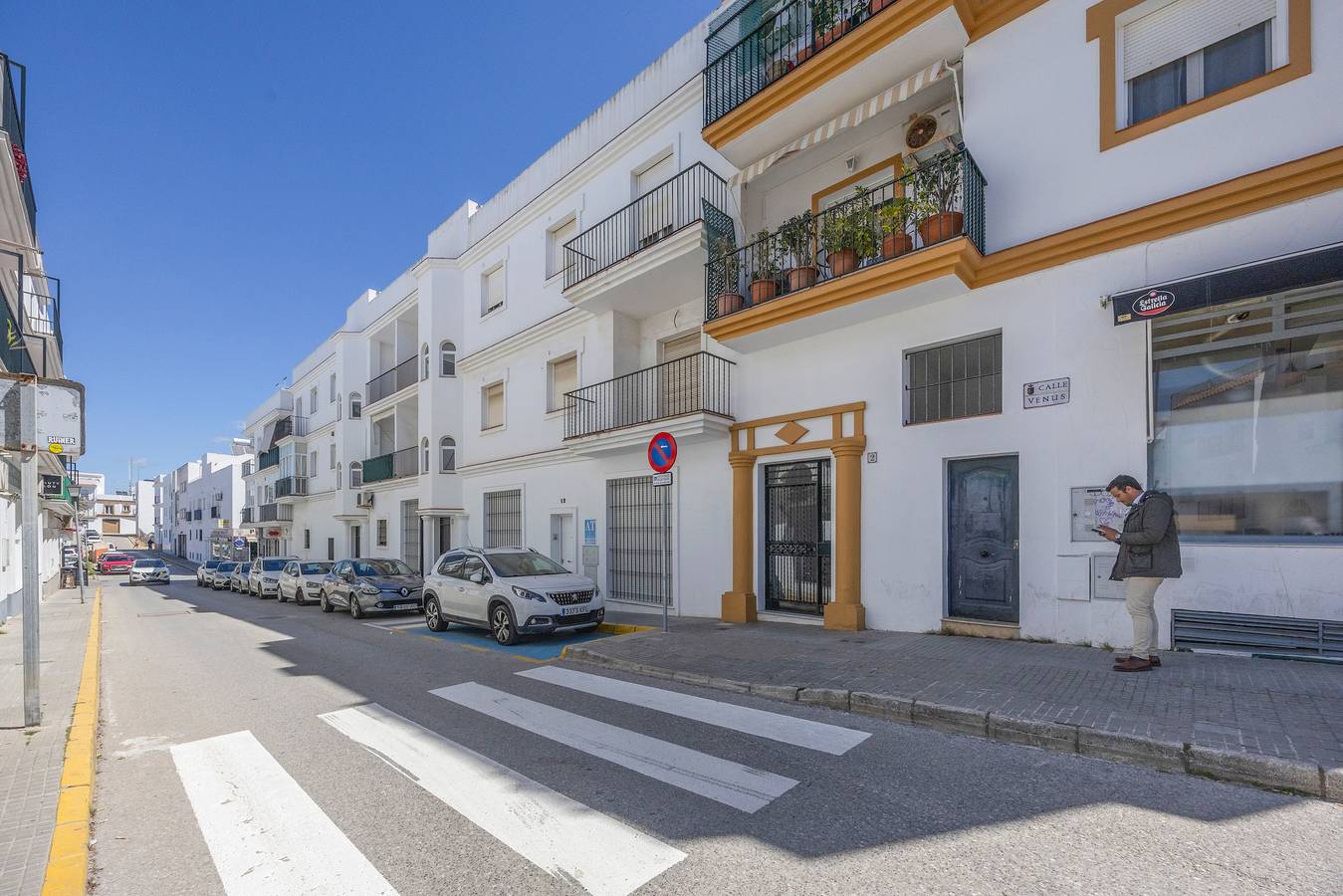 Chambre Attique Corina avec terrasse partagée, Wi-Fi et climatisation in Conil de la Frontera, Costa de la Luz