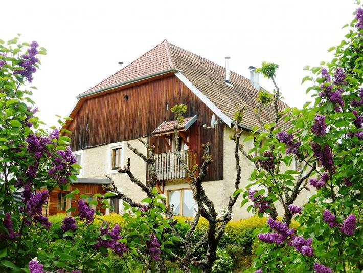 Gîte pour 8 personnes, avec terrasse et jardin - 1