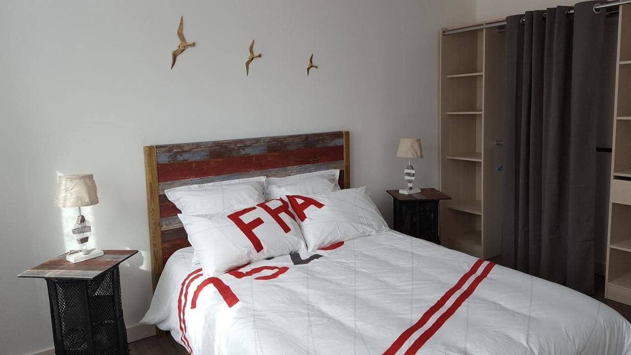 Appartement entier, Maison Rouge in Guilvinec, Région de Quimper