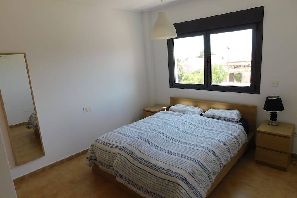 Luxe 4 Chambres 3 salles de bain villa individuelle avec piscine privée et jardin in Los Balcones, Torrevieja