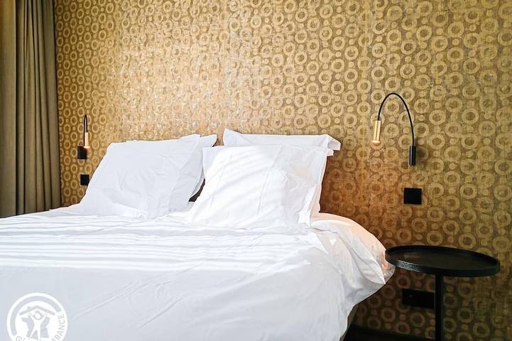 Location de vacances pour 12 personnes, avec jardin et sauna à Reilhaguet - 4