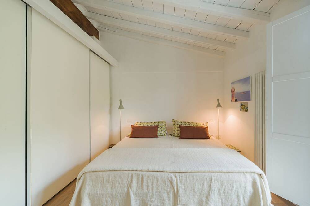 Casa Bianca in Pignone, Riviera di Levante