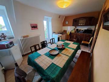 Appartement De Vacances pour 5 Personnes dans Usson-en-Forez, Parc Naturel Régional Livradois-Forez, Photo 3
