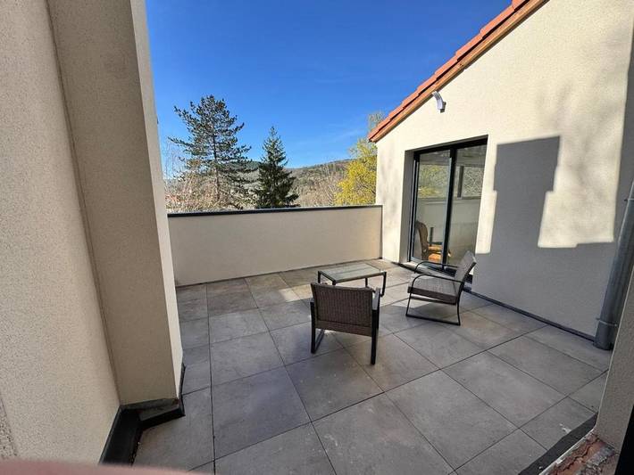 Location de vacances pour 6 personnes, avec vue et balcon à Douelle (Lot) - 4