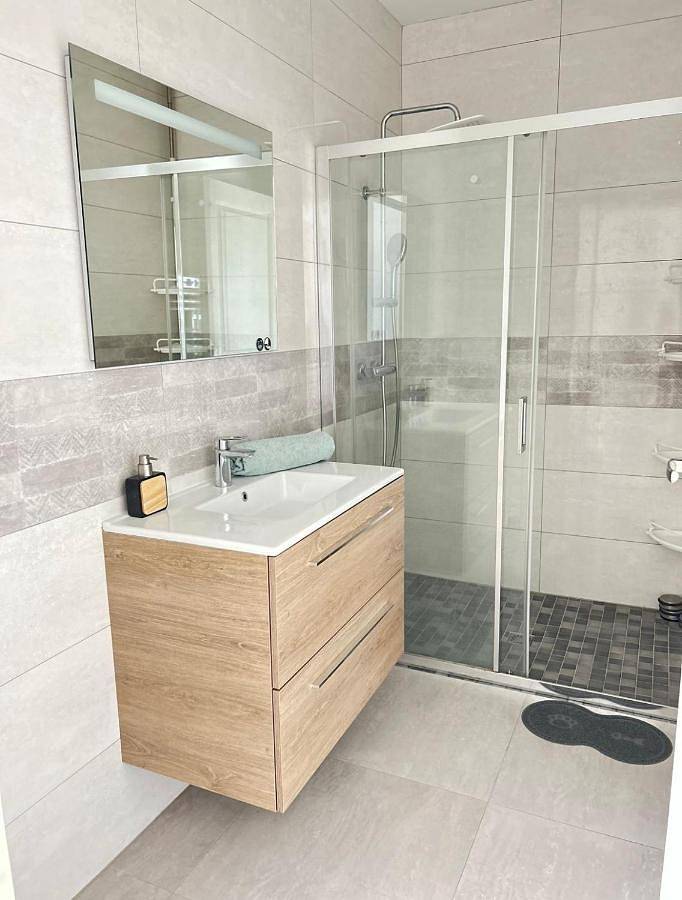 Appartement entier, One-Bedroom Apartment in Monéteau, Région d'Auxerre