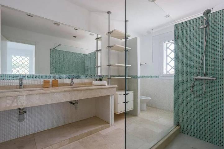Villa Punta Carnero in Punta Carnero, Algeciras
