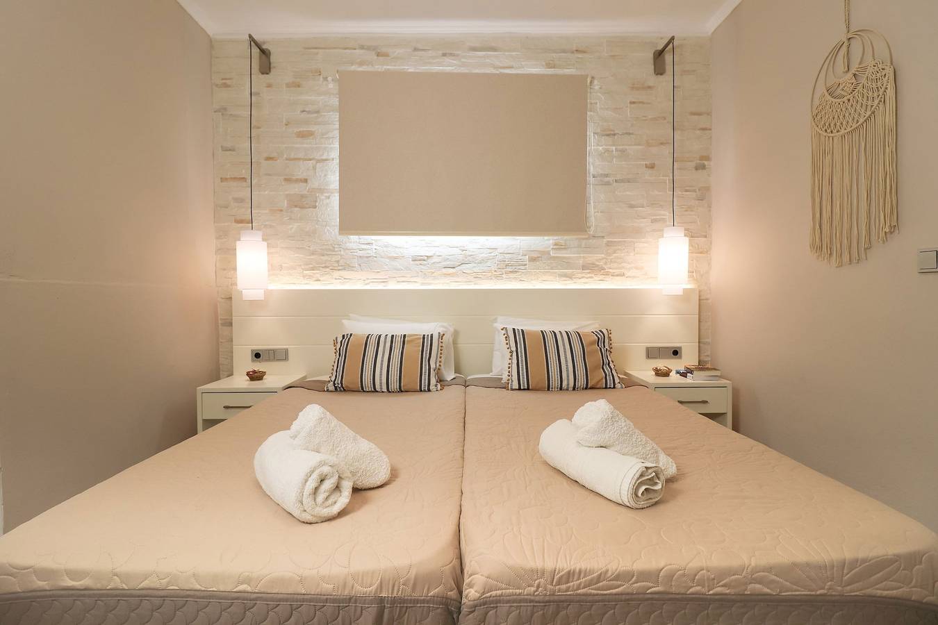 Appartamento intero, Appartamento vacanze per 2 persone con giardino in Paleokastritsa, Corfù