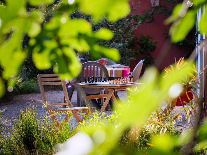 Location de vacances pour 5 personnes, avec terrasse et jardin à Aups - 4