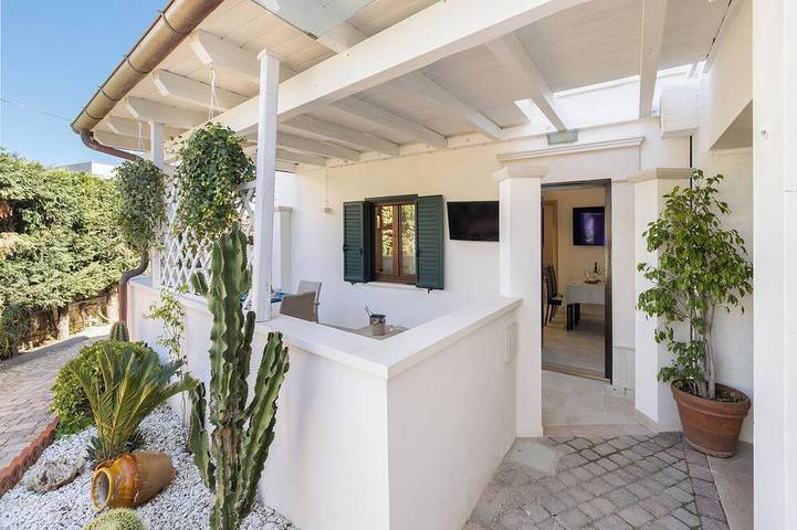 Appartamento vacanze per 4 persone, con giardino e balcone nonché idromassaggio - 1