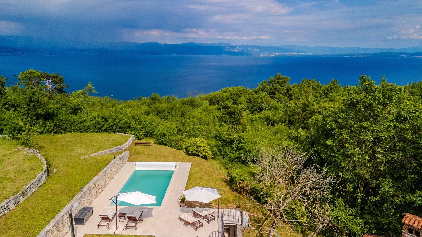 Villa Casa Natura Ucka - Opatija by Villas Guide in Moscenicka Draga, Primorje-Gorski Kotar