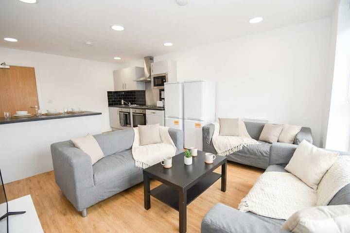 Ganze Wohnung, Large 6-Bed Central Liverpool Apartment in Liverpool, Merseyside