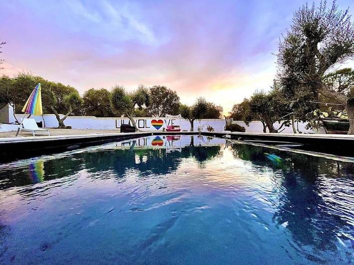Villa pour 10 personnes, avec Terrasse et Jardin ainsi que Piscine et Vue à Maruggio