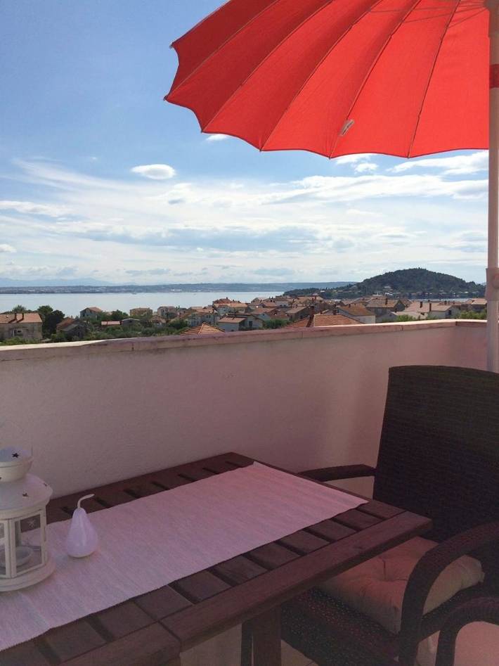 Ferienwohnung für 5 Personen, mit Garten und Balkon sowie Ausblick - 1