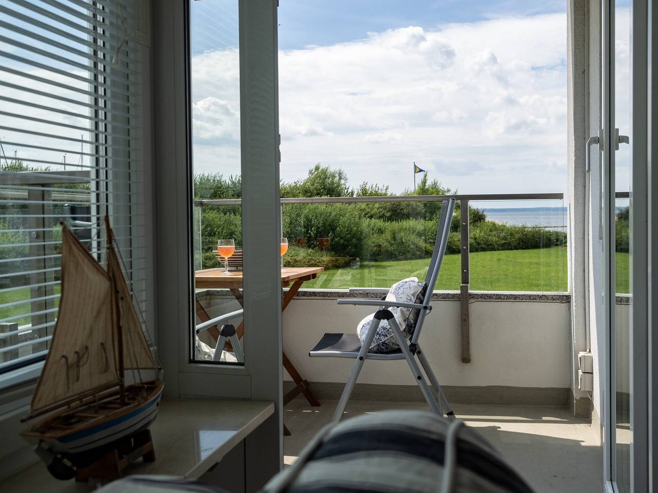 Studio Appartement 'Ferienwohnung Möwennest' met Uitzicht op Zee, Balkon en Wi-Fi, foto 7