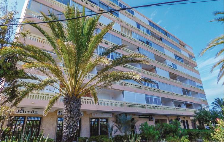 Holiday letting for 3 people, with Terrace in La Mata
