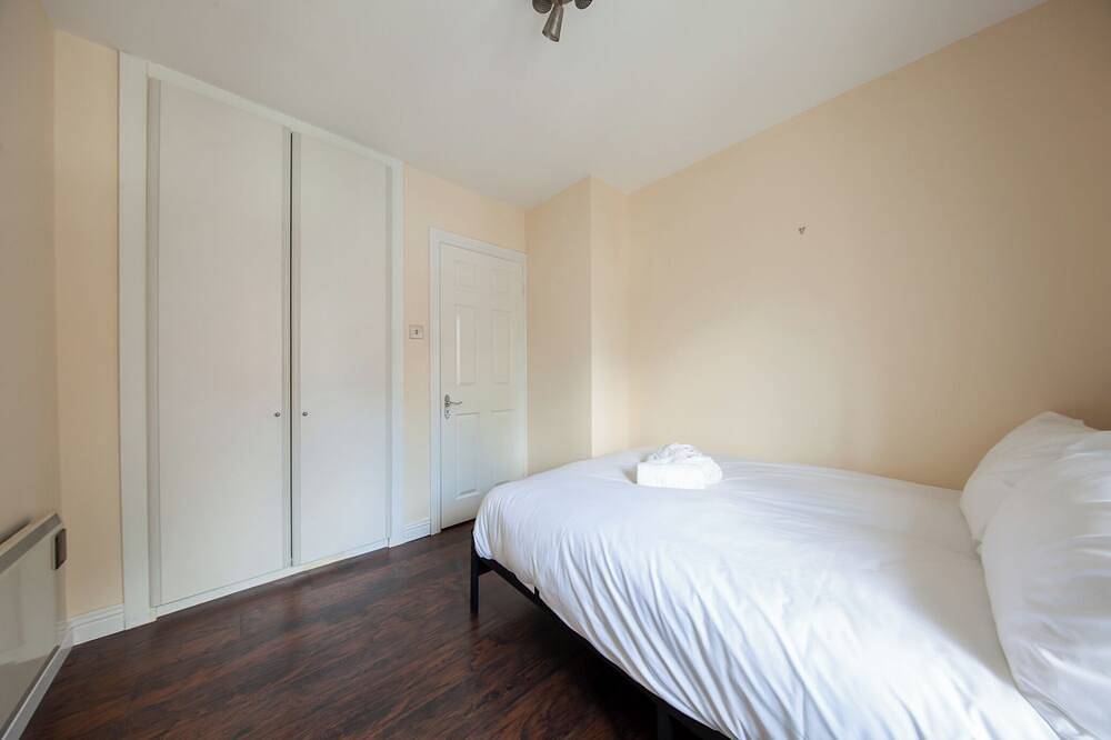 Entire apartment, Bright 2Br at Kilmainham Gaol-reduced prices in Dublin, County Dublin