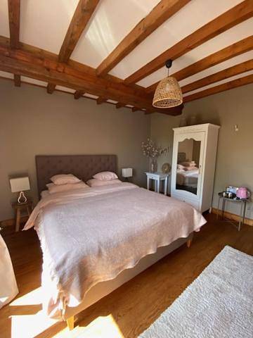 Chambre d’hôte pour 2 personnes, avec jardin ainsi que terrasse et vue, animaux acceptés à Amfreville (Normandie) - 3