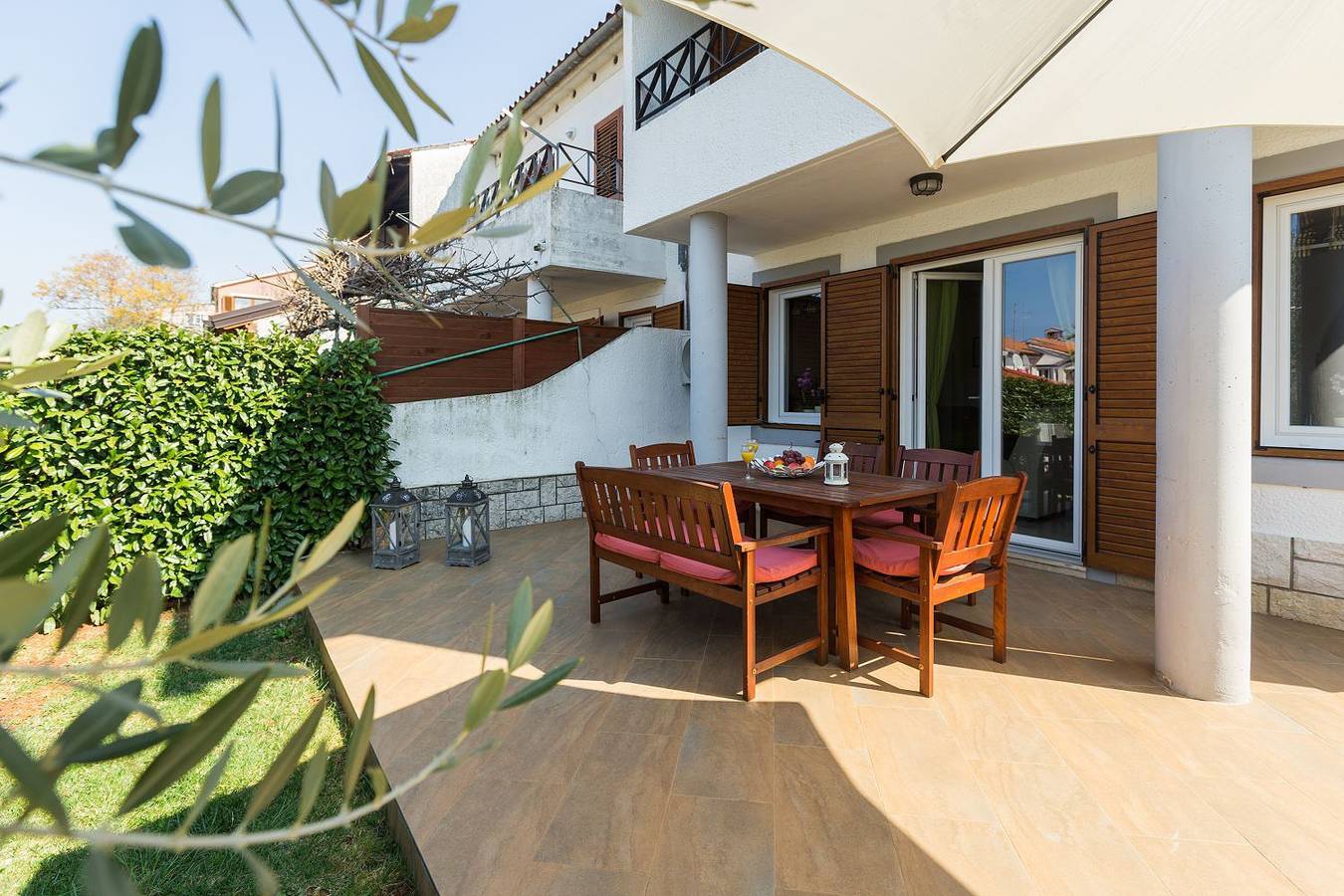 Hundefreundliches Ferienhaus nur 700 Meter zum Strand mit Grill, Waschmaschine in Poreč, Grad Poreč