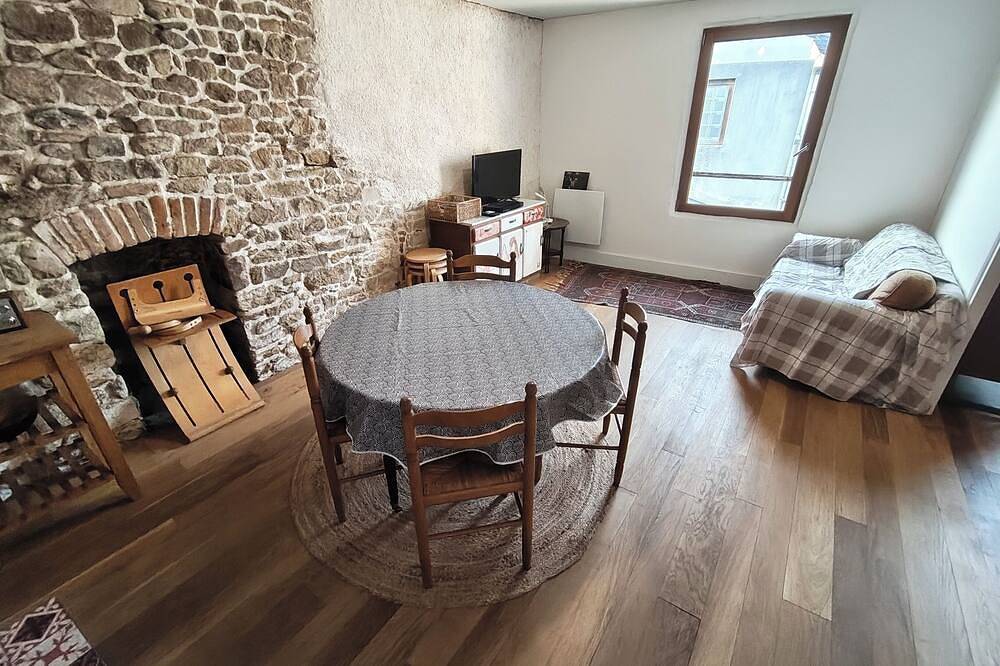 Appartement entier, Appartement de caractère à Auray in Auray, Côte des Mégalithes