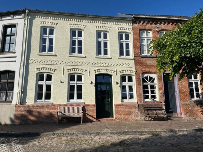 Ferienwohnung für 4 Personen, mit Terrasse und Garten in Weener