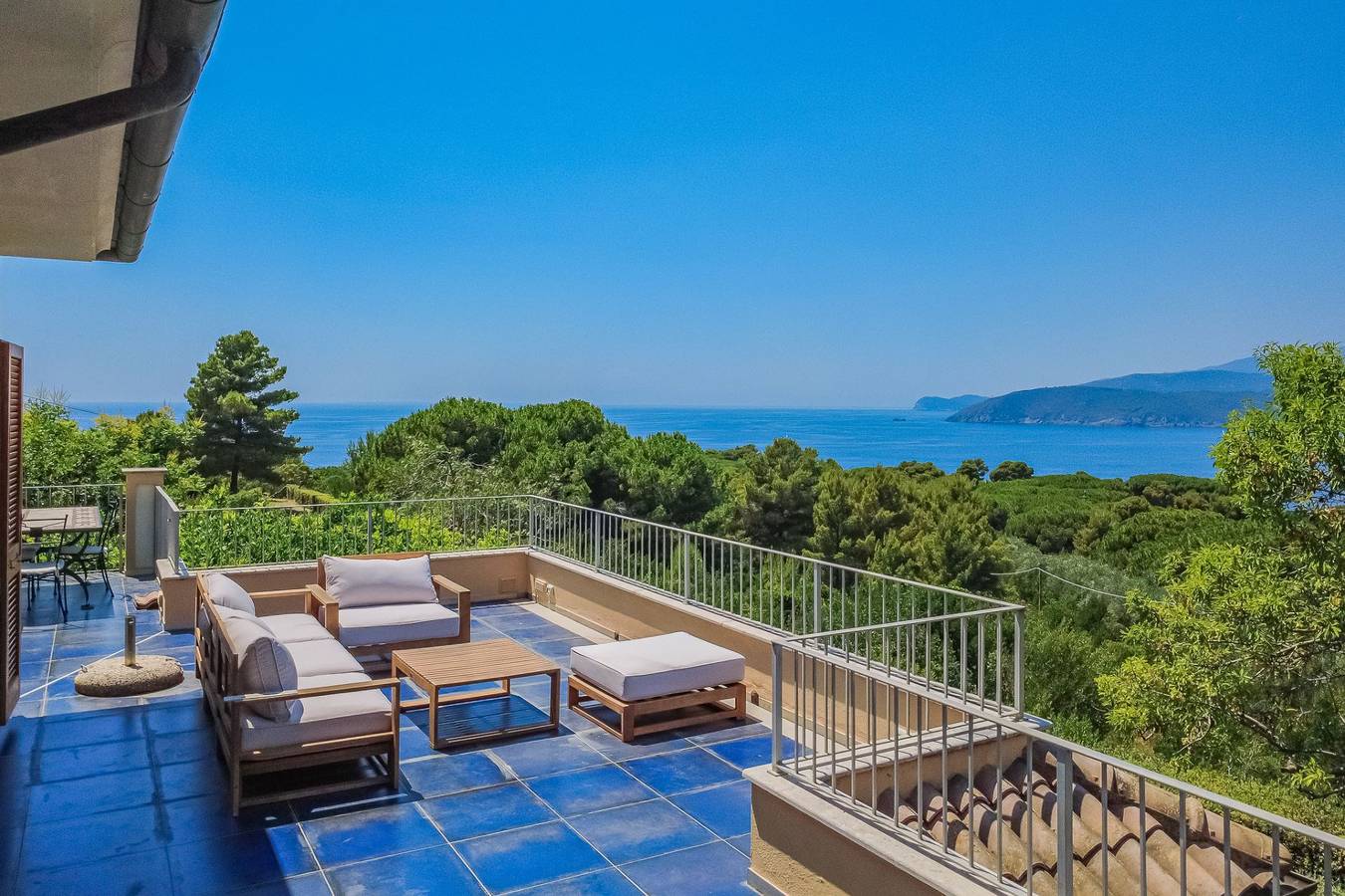 Villa für 11 Personen mit Garten in Madonna delle Grazie, Capoliveri