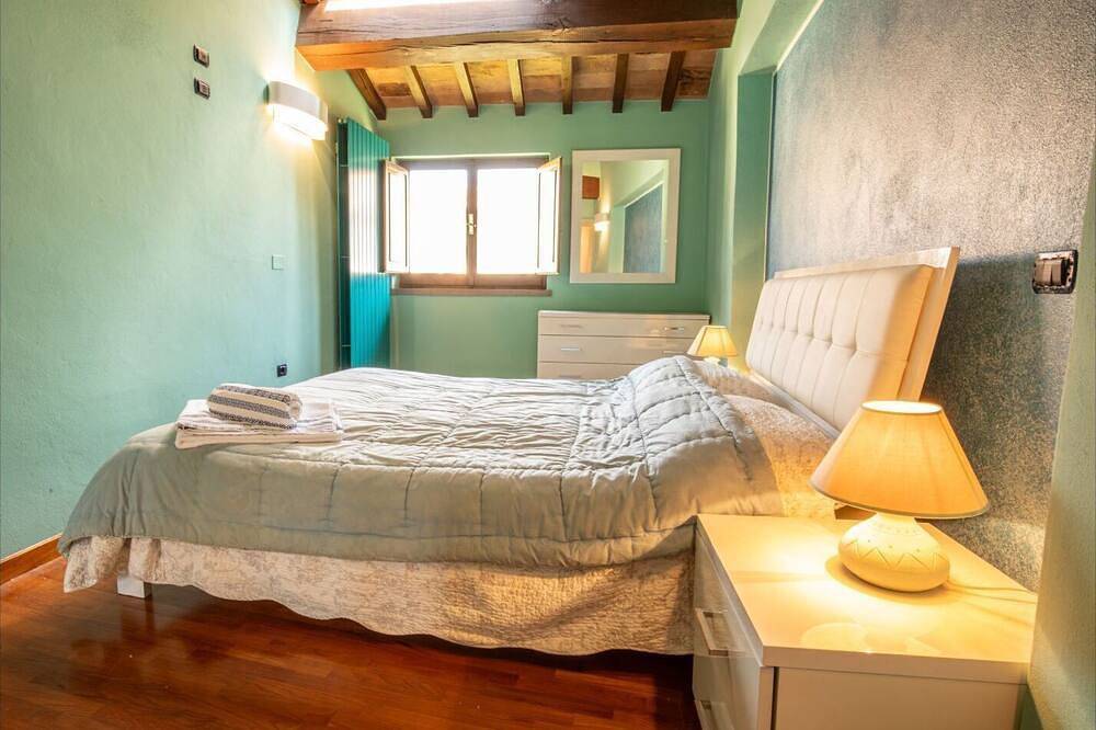 Palazzo Collesi\nprestigioso  Ampio Cielo Terra Posto Vicino A Piazza Principale in Città di Castello (Italia), Valtiberina